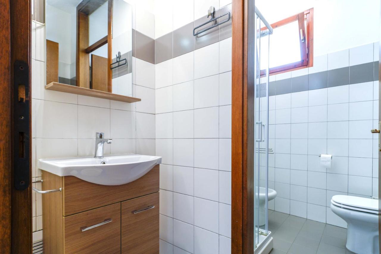 Sole Apartment Albano Sant'alessandro Luaran gambar